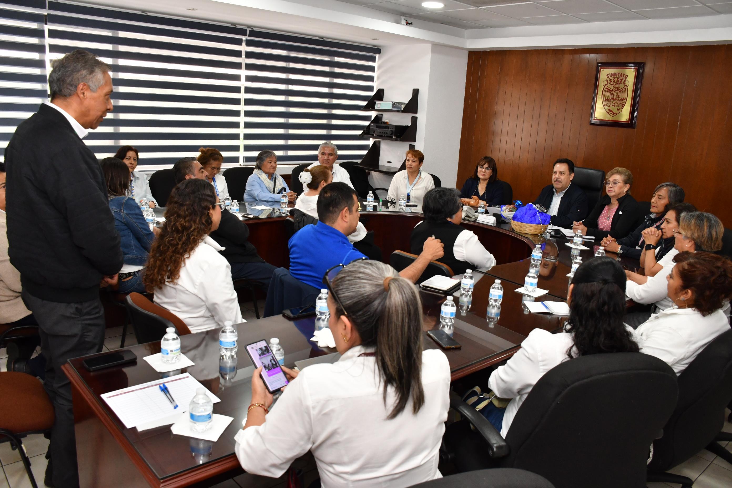 Audiencia con compañeros del estado de Tlaxcala